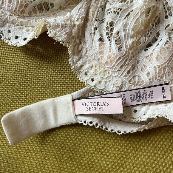 BRICK RED -Great condition VS bra dream angels 32B - Picture 3 of 8